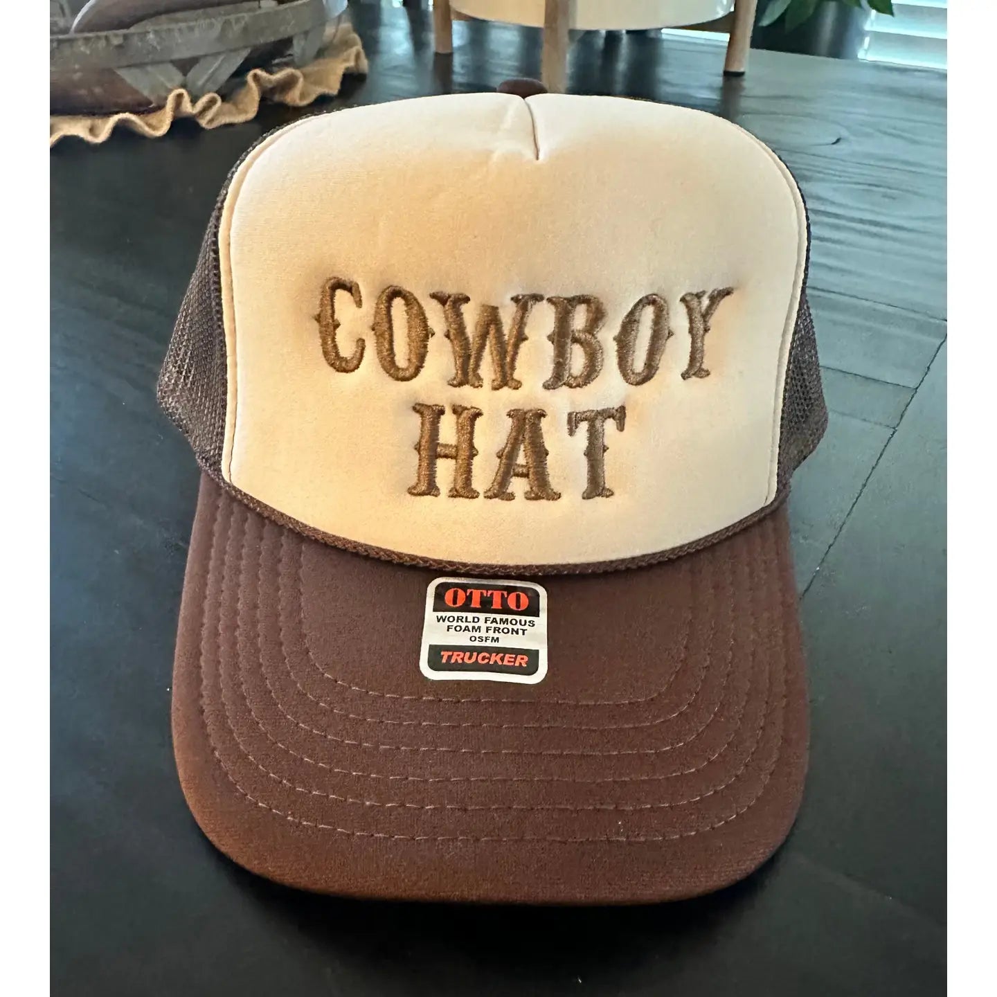 COWBOY HAT