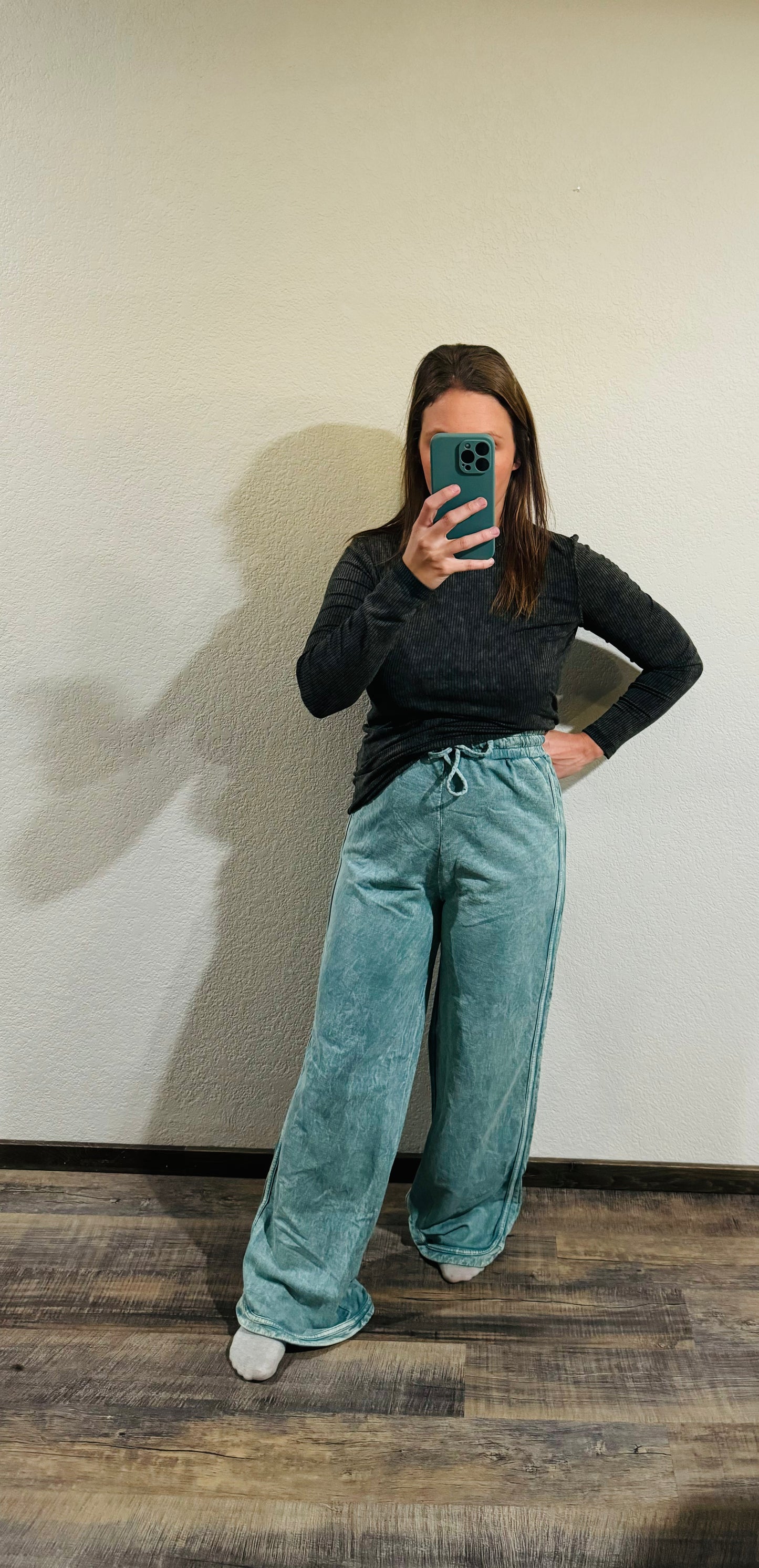COMFY WIDE LEG PANT