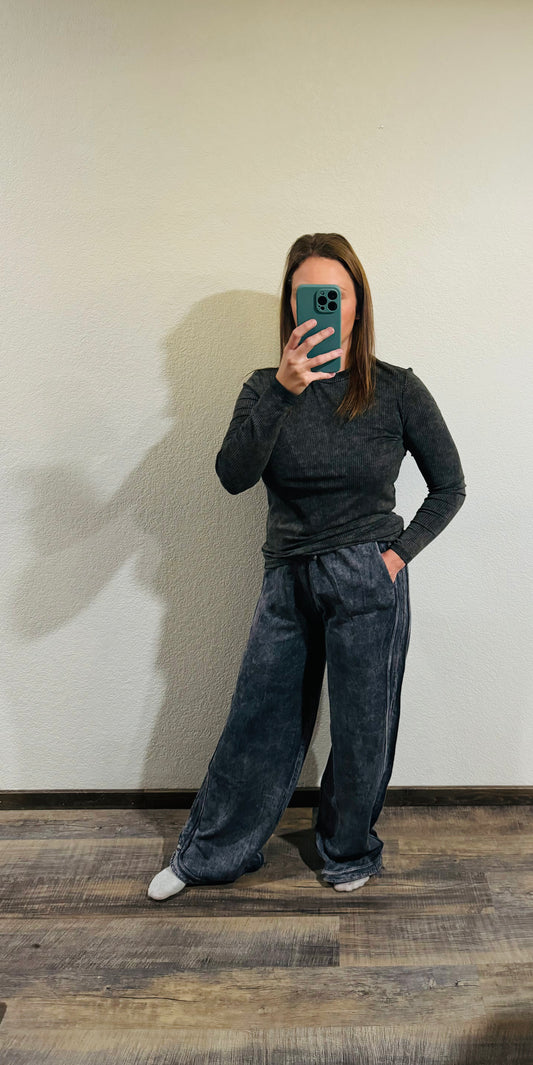 COMFY WIDE LEG PANT